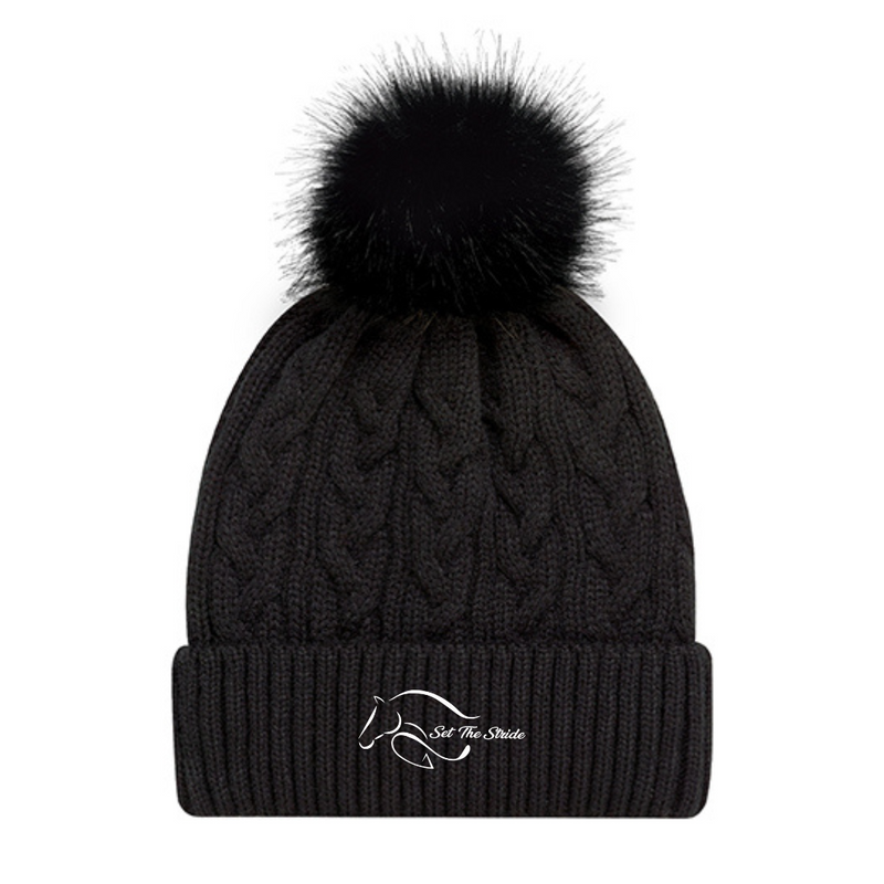 Set the Stride Pom Toque