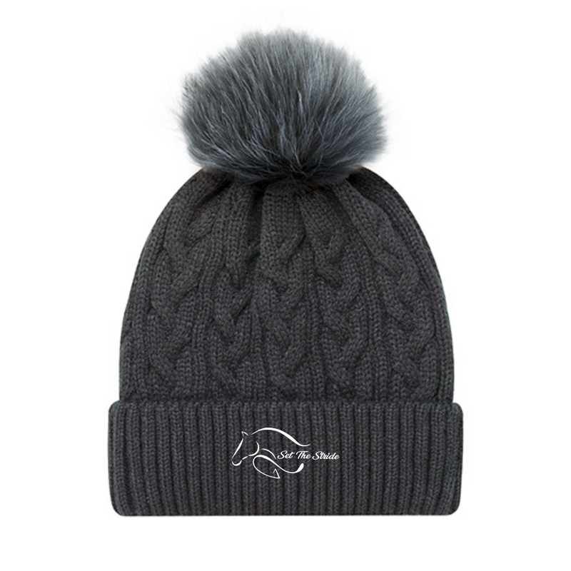 Set the Stride Pom Toque